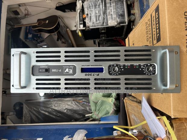 Ev P7300 Power Amplifier · Photo 4