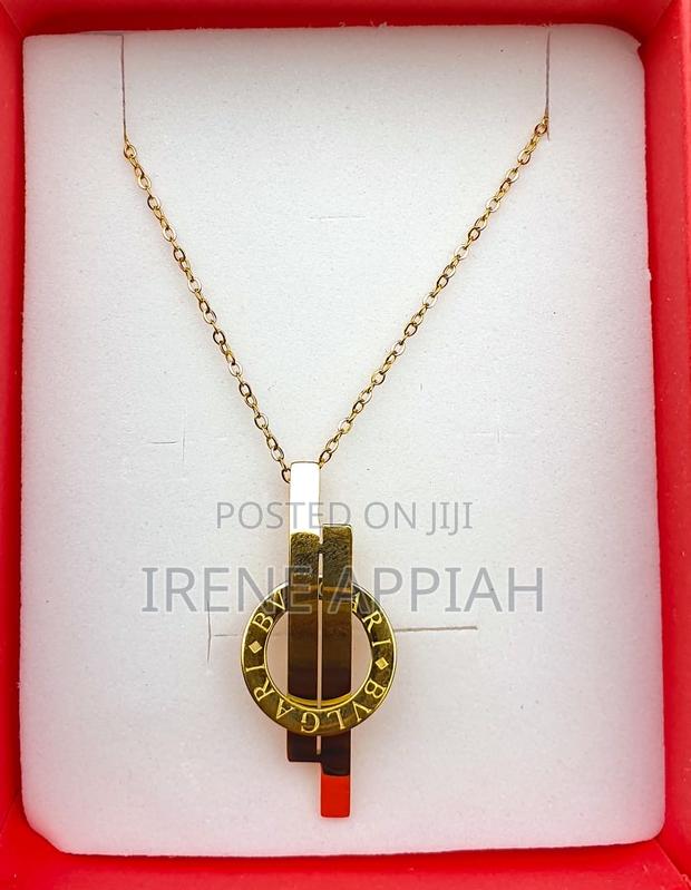 Pretty Necklace Pieces · Photo 4