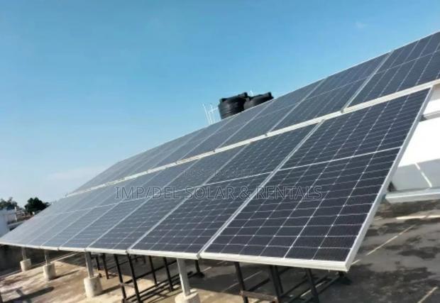 560w Half-Cut Mono Solar Panel photo 3