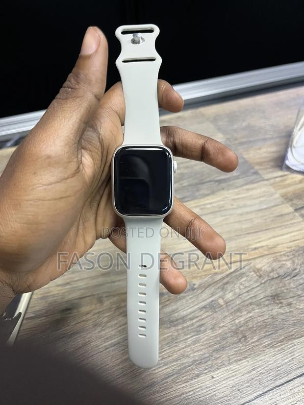 Apple Watch Series 7 45mm photo 2