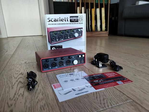 Focusrite 18i8 photo 3