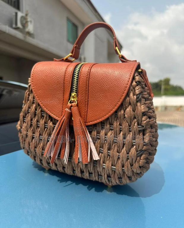 Straw Bags · Photo 4