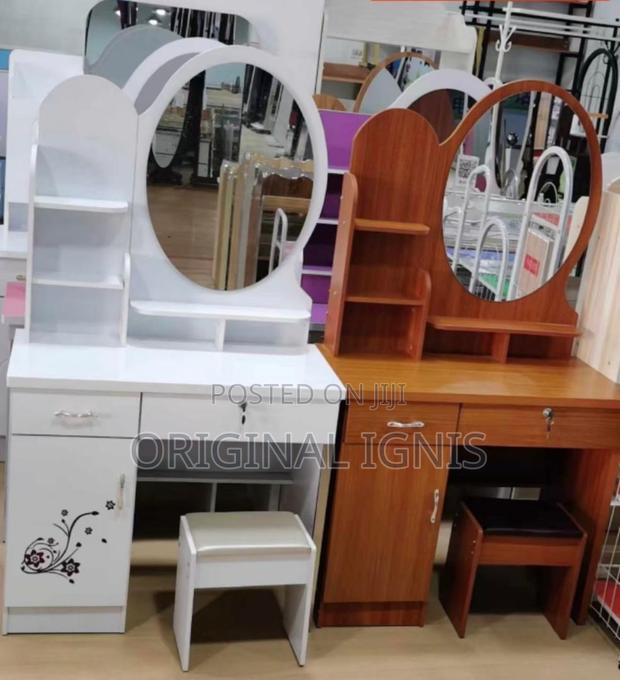 Dressing Mirror · Photo 4