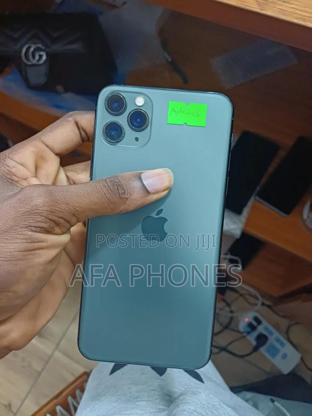 Apple iPhone 11 Pro 256 GB Blue photo 2