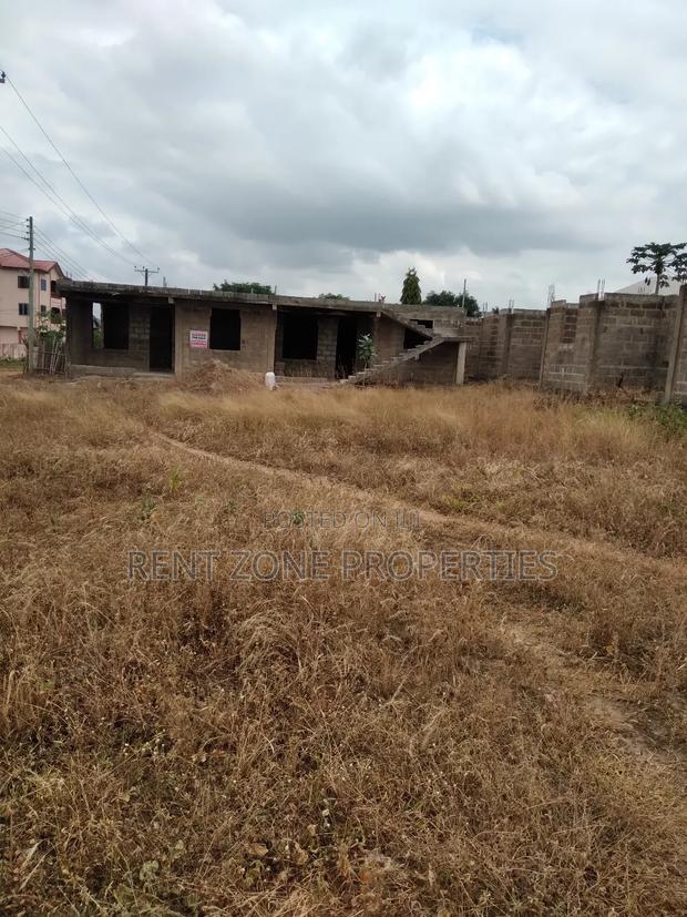 10bdrm Apartment in Rent Zone Properties, Amasaman for sale · Photo 4