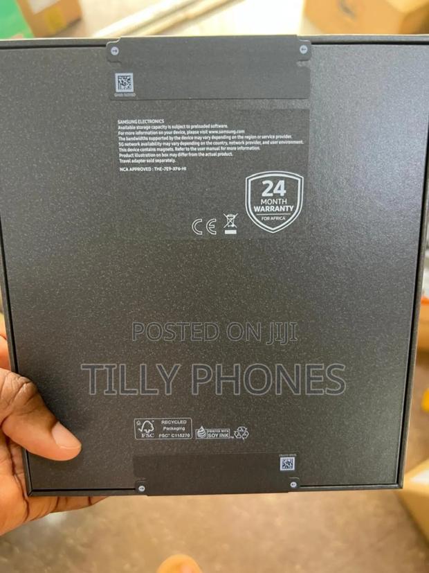 New Samsung Galaxy Z Fold7 1 TB Black photo 2