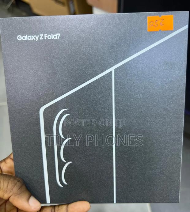 New Samsung Galaxy Z Fold7 256 GB Gray