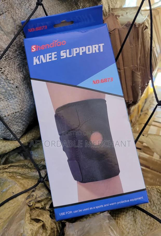 Knee Brace Wrap · Photo 2