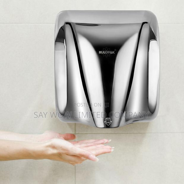 Rulopak Stainless Steel Hand Dryer · Photo 2