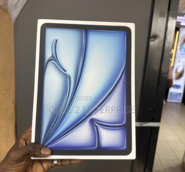 New Apple iPad Air 11 (2024) 1 TB Blue · Photo 3