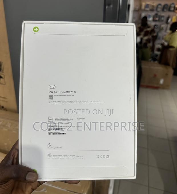 New Apple iPad Air 11 (2024) 1 TB Blue · Photo 4