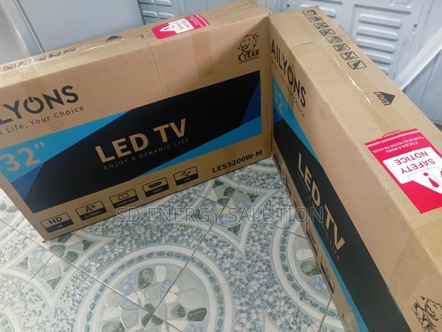 Fantastic Ailyons 32inches Les3200w-M Smart Life · Photo 4