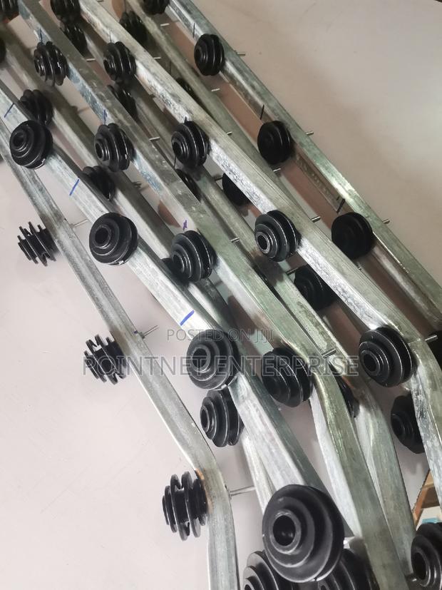 Bended Electric Fence Bars With Bobbins