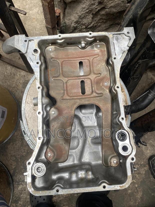 Honda Civic.5t Oil Base (Sump) photo 3