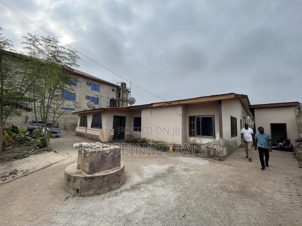 5bdrm House in K Fuseini Estate, Kumasi Metropolitan for sale