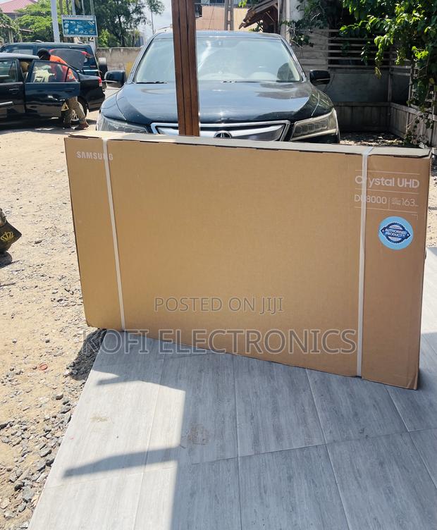 Fresh in Box Samsung Crystal Uhd Smart Tv(65ur800)Black · Photo 3