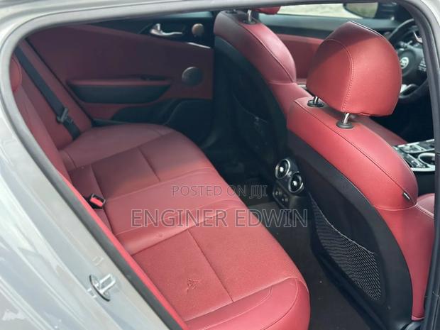 Kia Stinger Premium AWD 2019 Gray photo 3