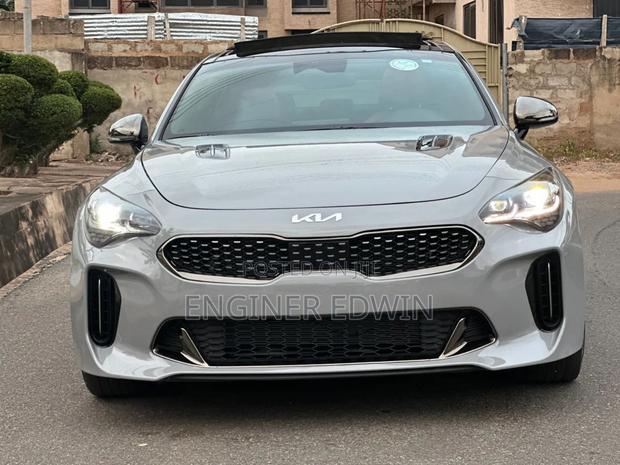 Kia Stinger Premium AWD 2019 Gray photo 11