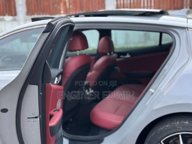 Kia Stinger Premium AWD 2019 Gray photo 12
