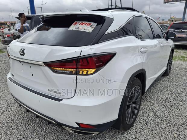 Lexus RX 350 2022 White