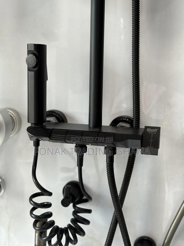 680 GHC Shower for Apartment Hotels photo 3