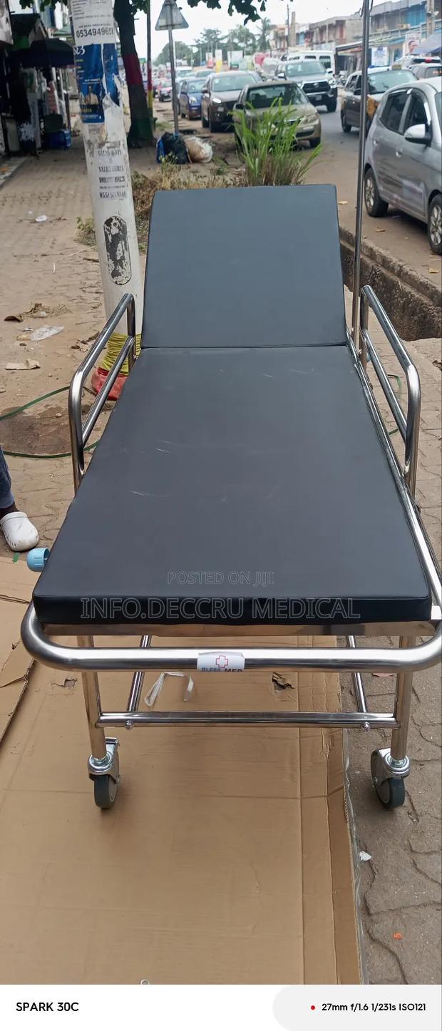 Patient Trolley With Mattress (Patient S I'mtretcher) · Photo 3
