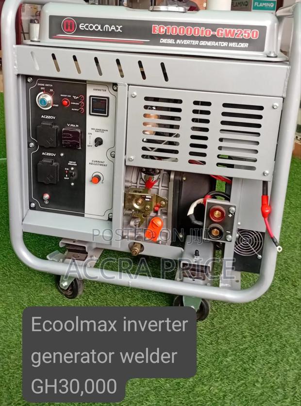 Portable Power and Welding Ecoolmax Inverter Generator · Photo 2