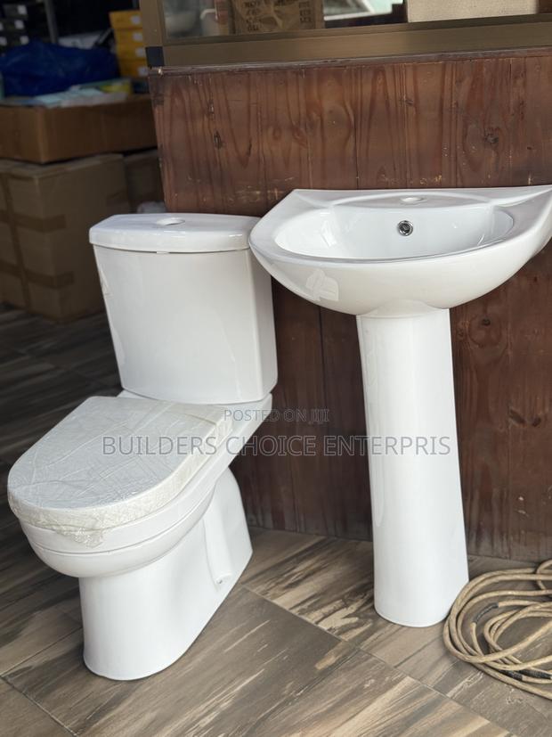 Water Closet With Wash Basin (236) · Photo 3