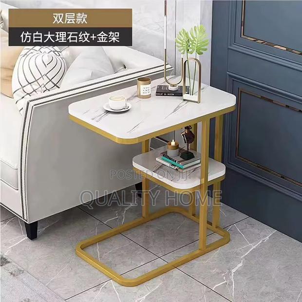 Coffee Table/ Side Table · Photo 4
