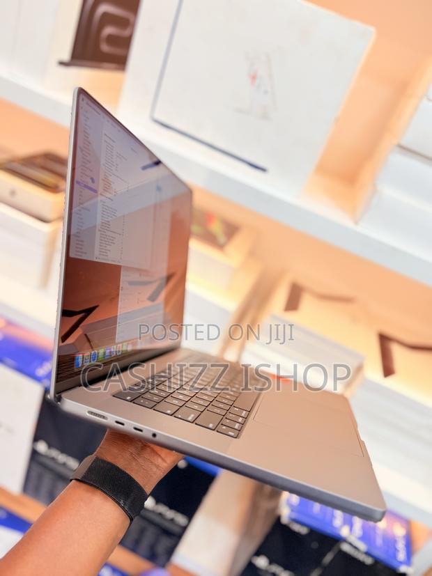 Laptop Apple MacBook Pro 2023 M2 Max 16-inch 36GB SSD 1T photo 2