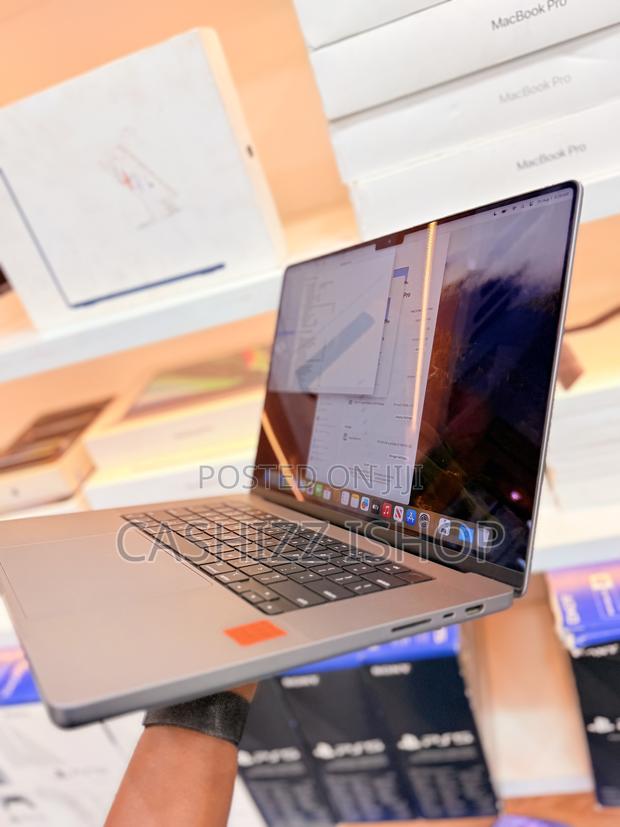 Laptop Apple MacBook Pro 2023 M2 Max 16-inch 36GB SSD 1T photo 4
