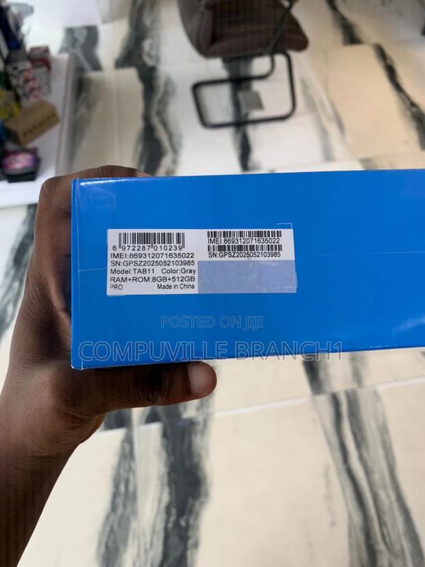 New Tablet 512 GB Gray · Photo 3