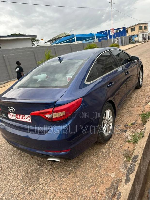 Hyundai Sonata Limited Sedan FWD (2.4L 4cyl 6A) 2016 Blue