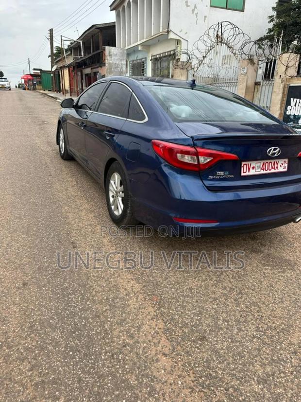 Hyundai Sonata Limited Sedan FWD (2.4L 4cyl 6A) 2016 Blue