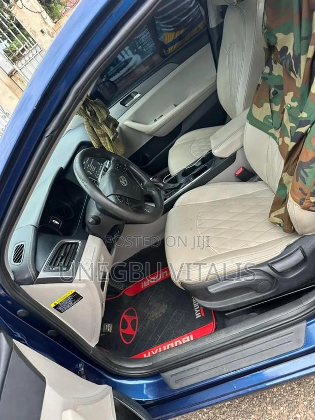 Hyundai Sonata Limited Sedan FWD (2.4L 4cyl 6A) 2016 Blue