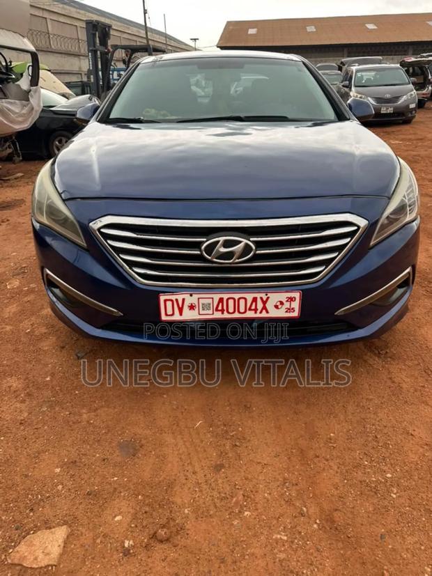 Hyundai Sonata Limited Sedan FWD (2.4L 4cyl 6A) 2016 Blue