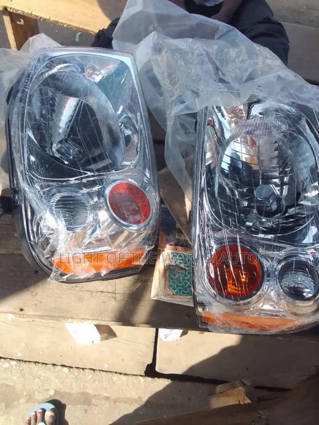 Nissan Hardbody Headlight