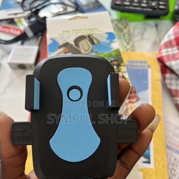 Moto Phone Holder · Photo 3