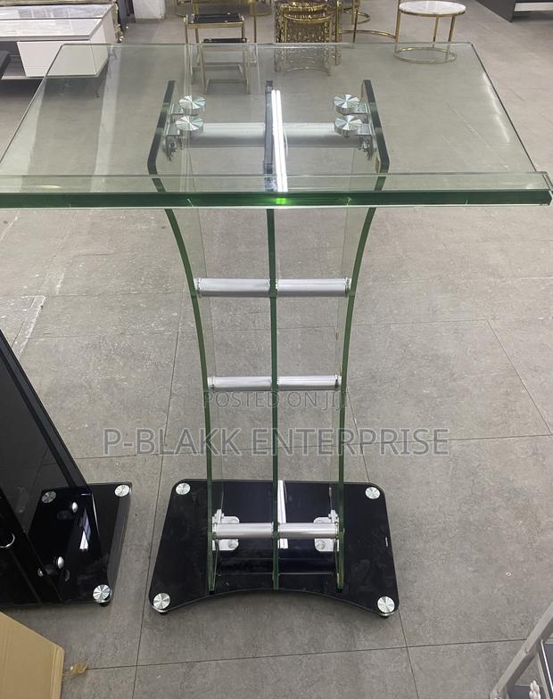 Plain Glass With Black Base Glass Pulpit photo 3