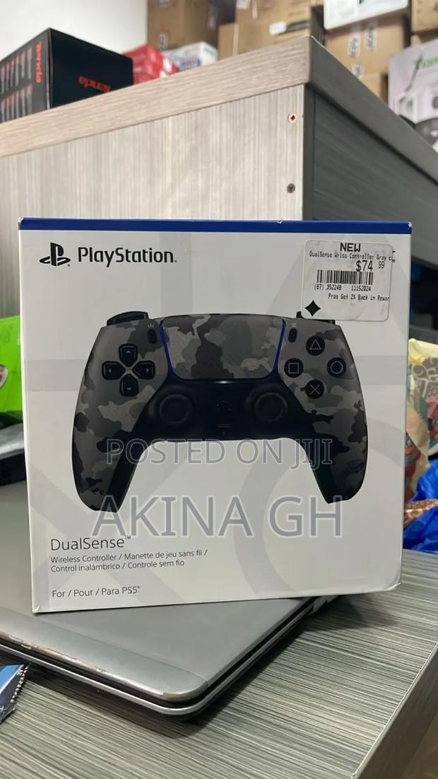 Sony Ps5 Dual Sense Controller · Photo 4