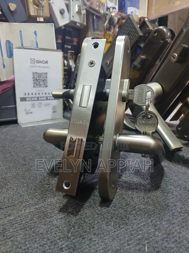 Kenyos Toilet Lock photo 2