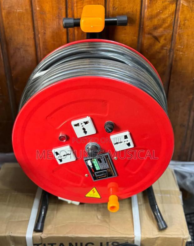50m Extension Cable Reel · Photo 2