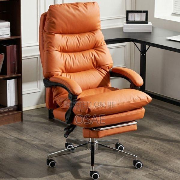 Executive Office Chair (Swivel Chair With Feet Rest) · Photo 4