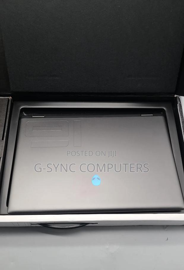 Laptop Dell Alienware M16 R2 16GB Intel Core Ultra 9 SSD 1T photo 4