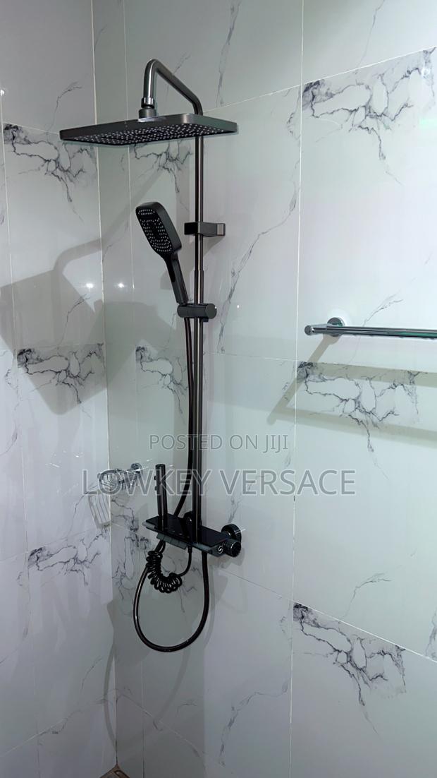 Luxury Studio+Kitchen+Starlink Internet/Generator/Ensuite photo 7