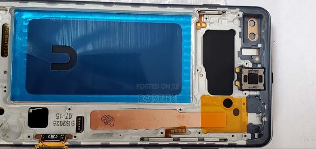 Samsung S10 Replacement Screen With Frame · Photo 4