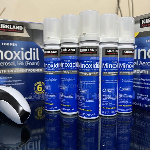 Kirkland 5% Minoxidil Foam Bottle · Photo 2