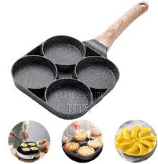 Four Holes Frying Pan · Photo 3