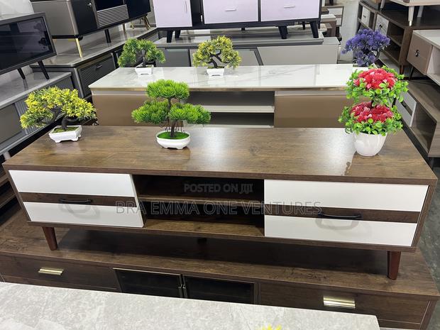 Brand New 1.4m Tv Stand With Drawers · Photo 2
