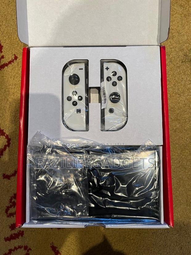 Nintendo Switch Oled photo 2